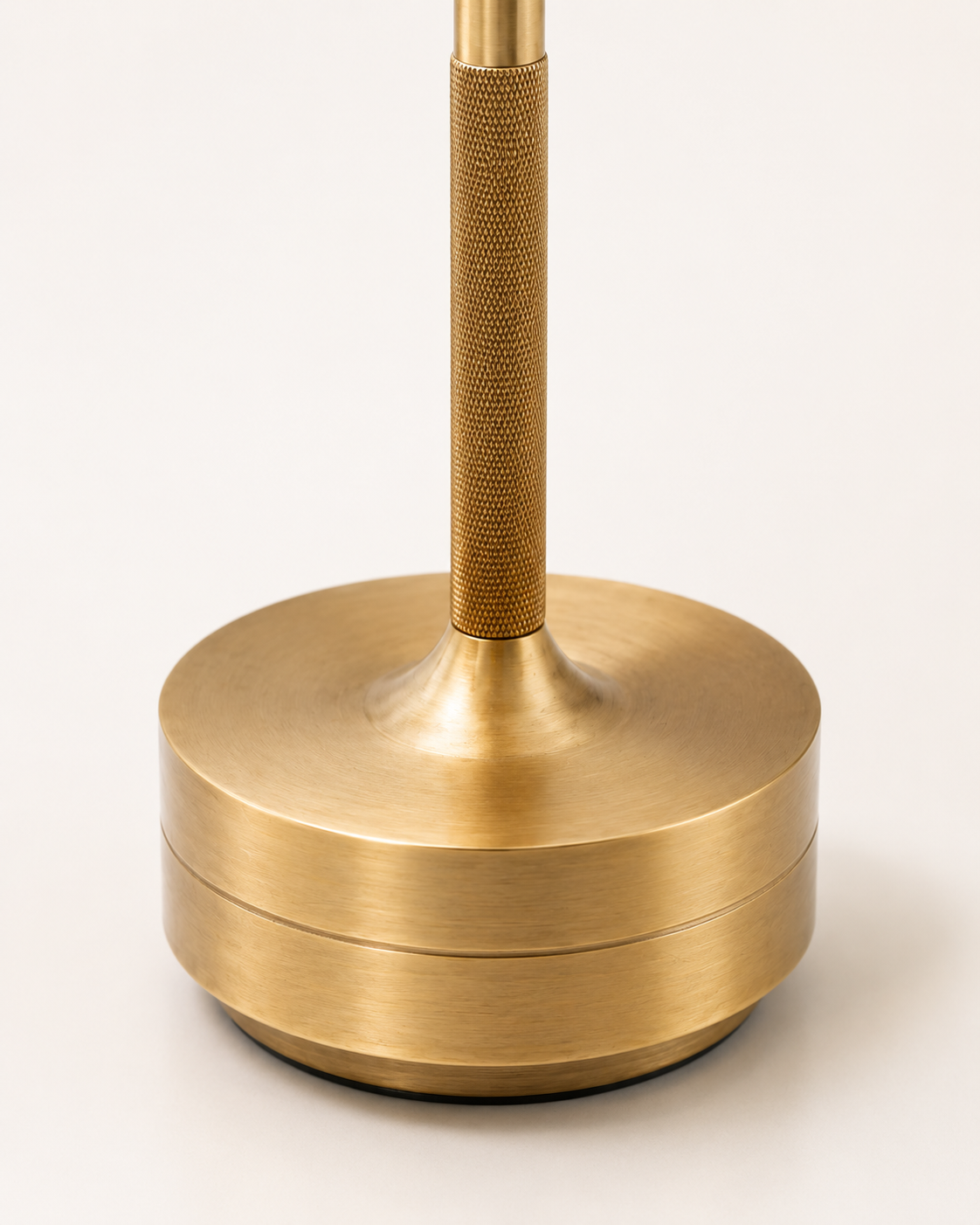 Nura Lampe